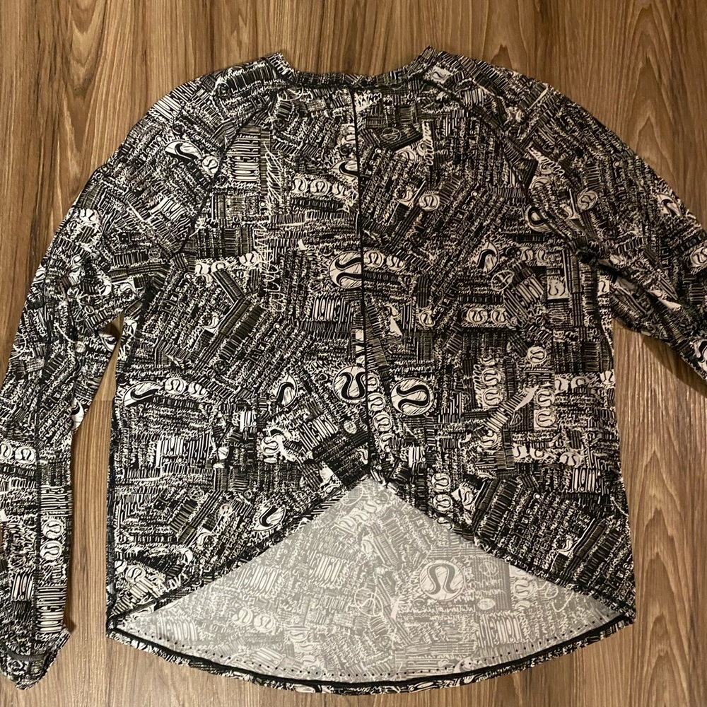 lulu lemon loose fit top